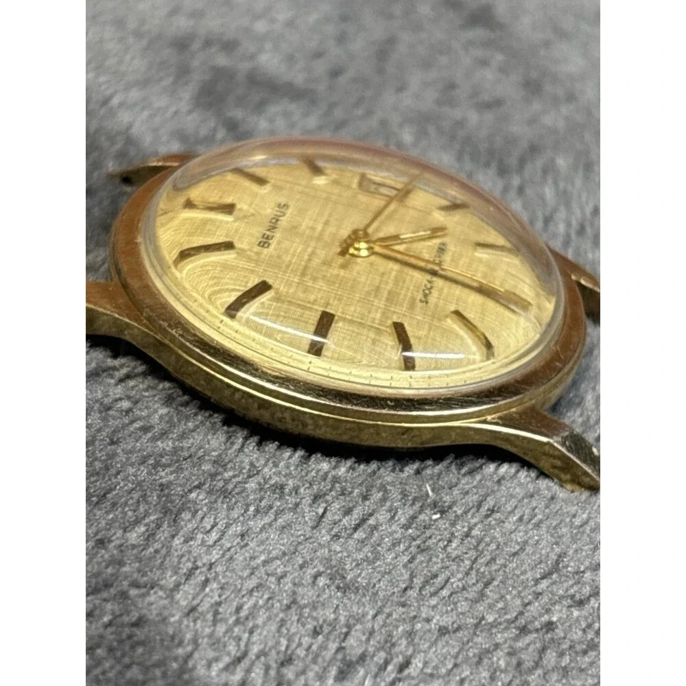 Vintage Benrus 7001 Watch Shock Absorber 10k R.P.G Back No Strap Classic